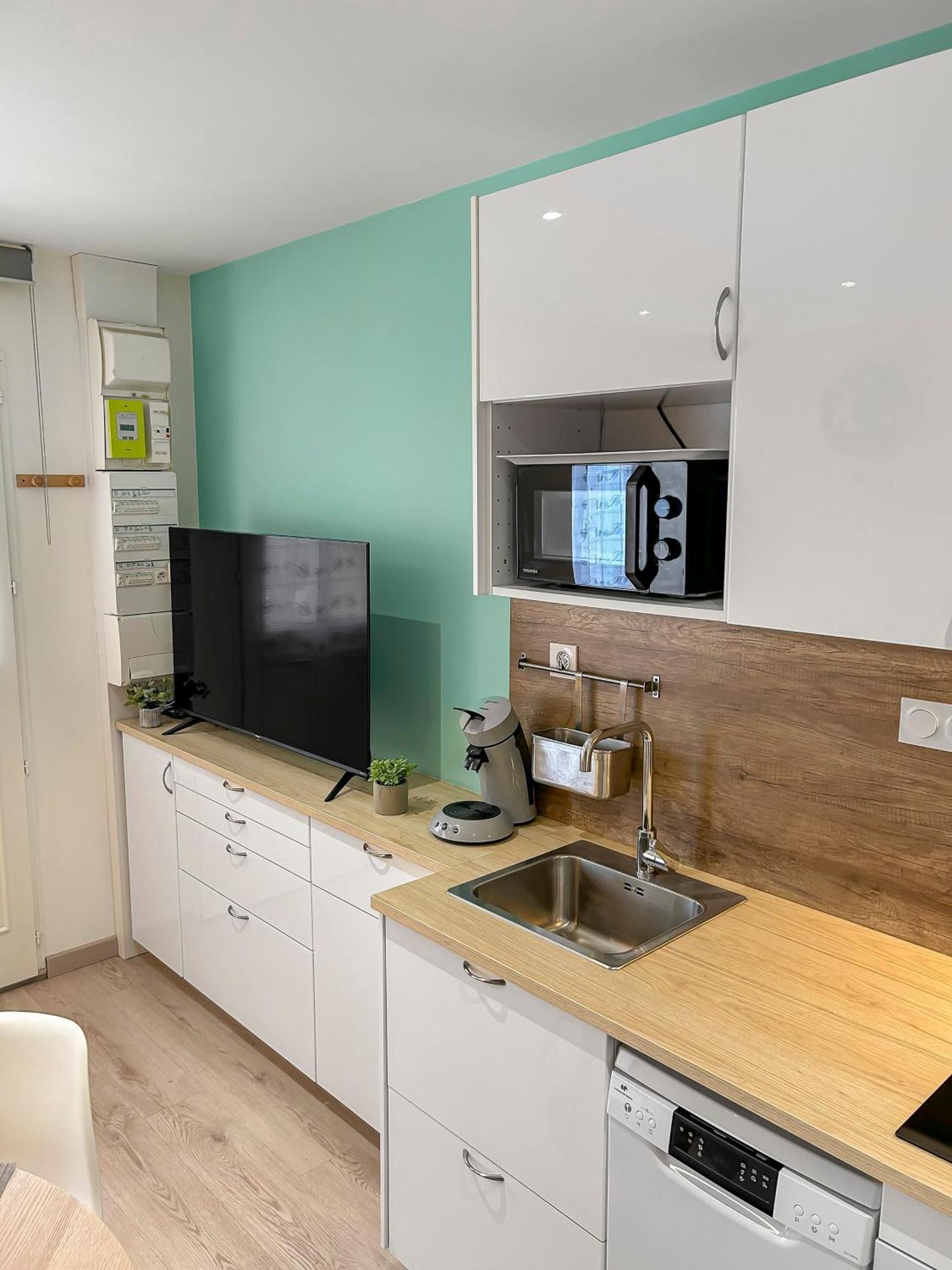 Ferienwohnung L'Atypique Hyper Centre Wifi Et Netflix Gratuit Mayenne Exterior foto